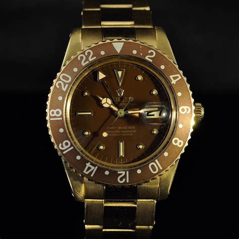 rolex 1675 gold no crown guard|rolex gmt 1675 price.